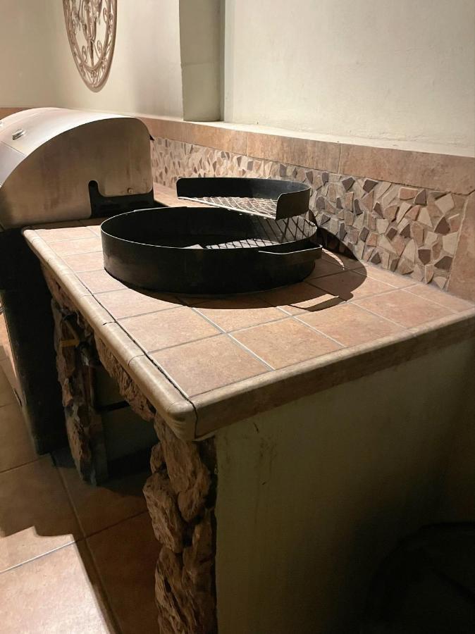 Casa Bonita Cerca De Zona Dorada Villa Mexicali Exteriör bild
